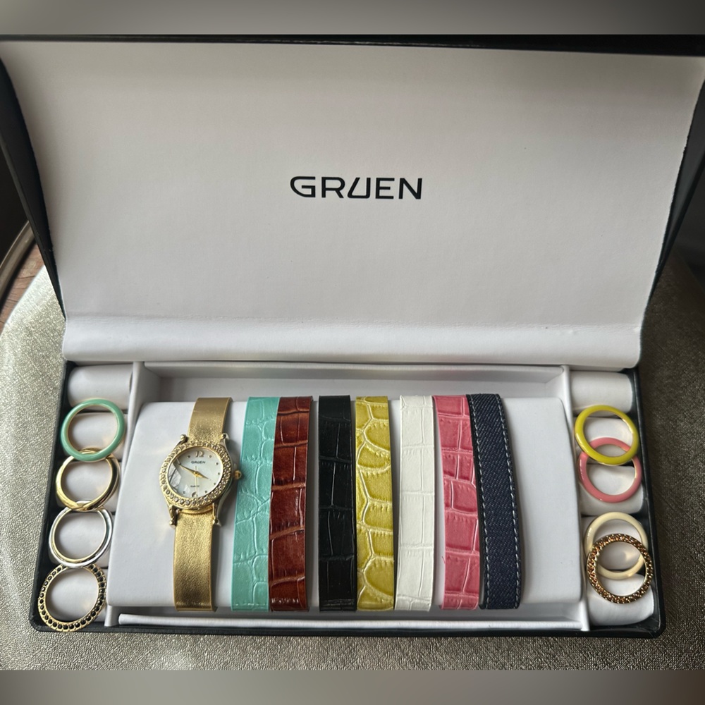 Vintage Gruen Ladies Watch with Interchangeable Bands and Bezels-BRAND NEW